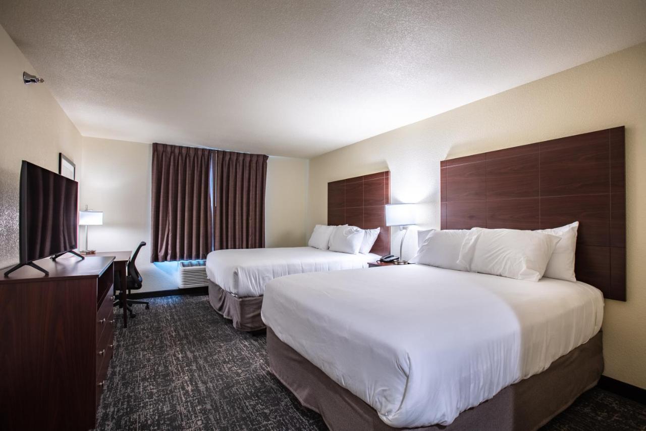 Cobblestone Inn & Suites - Pine Bluffs 외부 사진